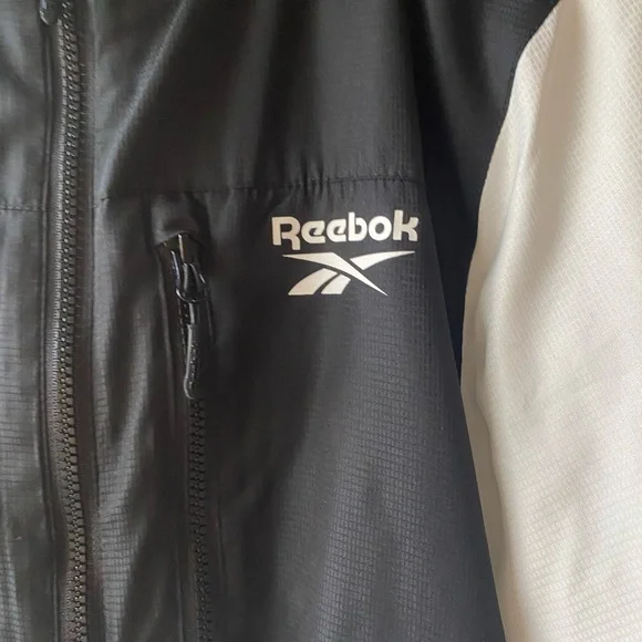 Reebok jacket - Picture 4 of 5